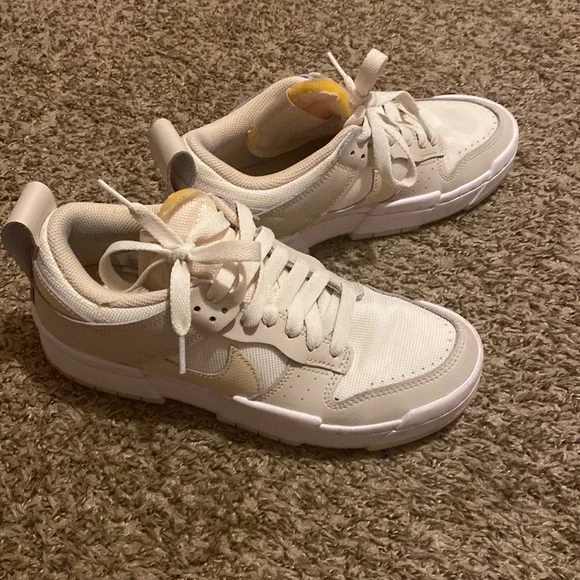 Nike Dunk Low Disrupt
Sail Desert Sand (W) - Picture 1 of 6